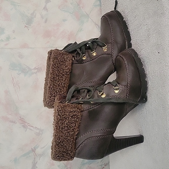FEEGALICIOUS Brown Lace Up AnkleHigh Heel Bootie - Picture 3 of 6